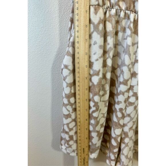 NWOT Bibi Summer Scoop Neck Animal Print Sleeveless Tank Top Short Romper M - Picture 6 of 8